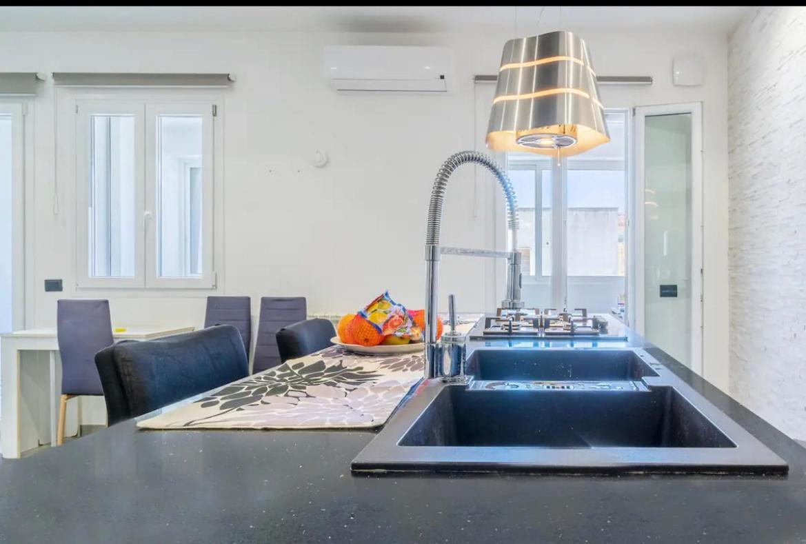 Syria Luxury Apartment Syracuse Ngoại thất bức ảnh